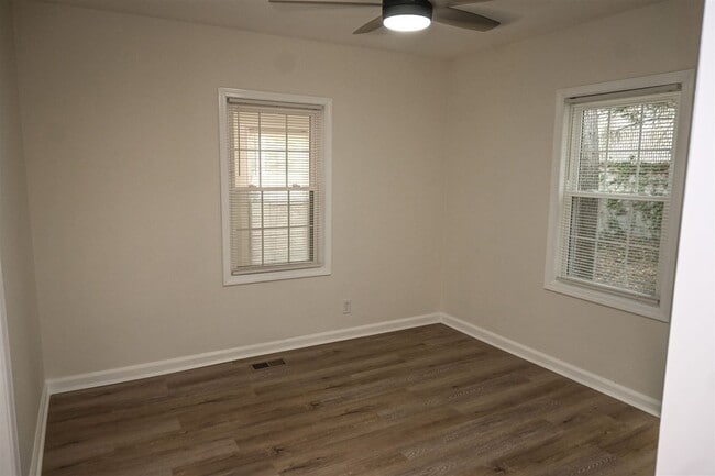 Building Photo - MOVE-IN READY-NORTH-COLUMBUS & FT BENNING ,GA-3 BEDROOMS,2  BATHS