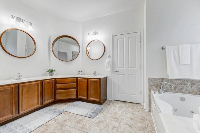 Building Photo - 25702 Caddo Passway