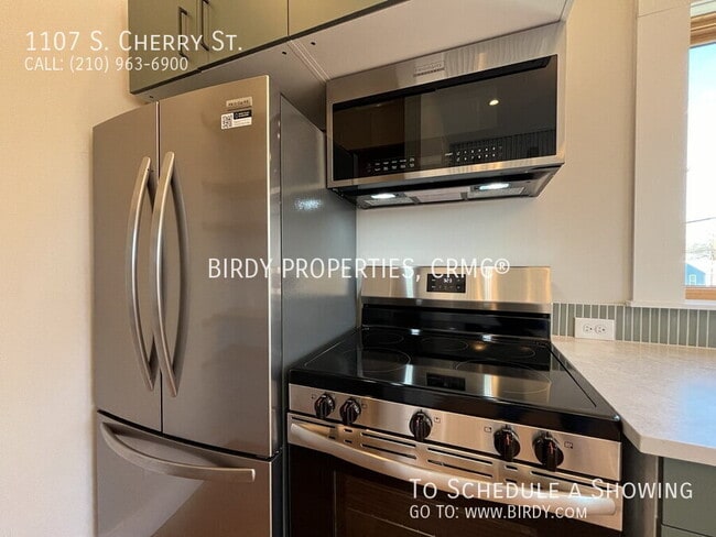 Building Photo - 1107 S Cherry St