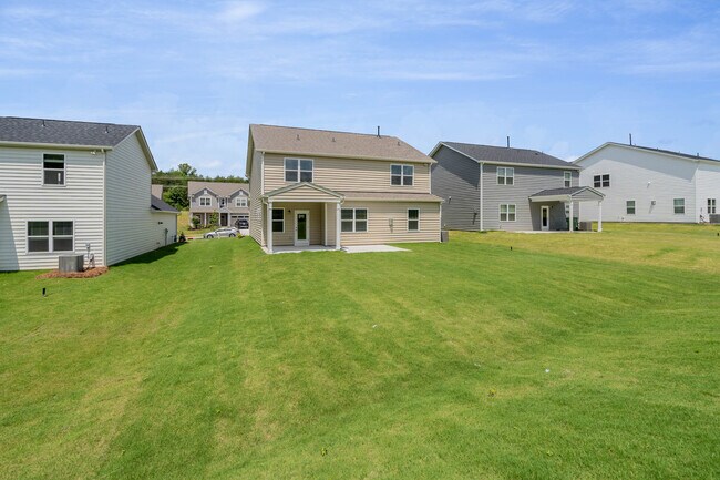 Building Photo - 19225 Yellow Birch Dr