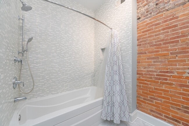 Building Photo - 3418 O'Donnell St