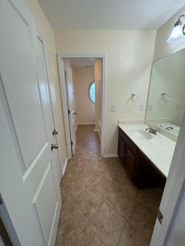 Building Photo - 421 Morgans Creek Ct NW