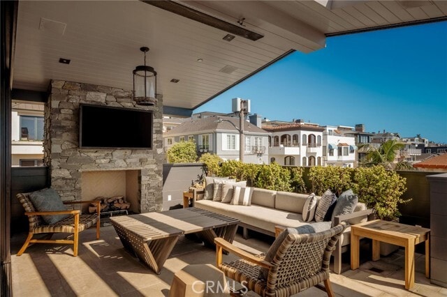 Building Photo - 2903 Manhattan Ave