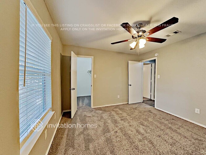 Building Photo - 1213 Glen Creek Dr