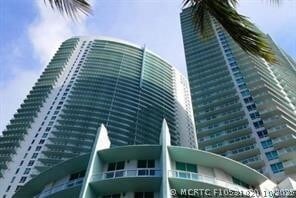 Building Photo - 1900 N Bayshore Dr