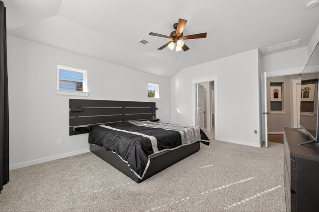 Building Photo - 30301 Kingston Heath Dr