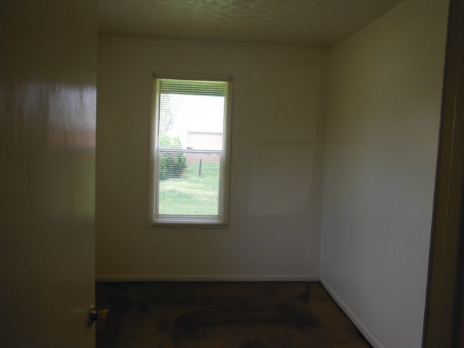 Building Photo - 1359 Scoville Ave SW