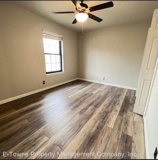 Building Photo - 4 br, 2 bath House - 514 Deer Run