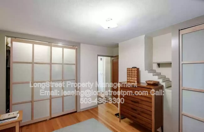 Building Photo - 744 NW 16th St
