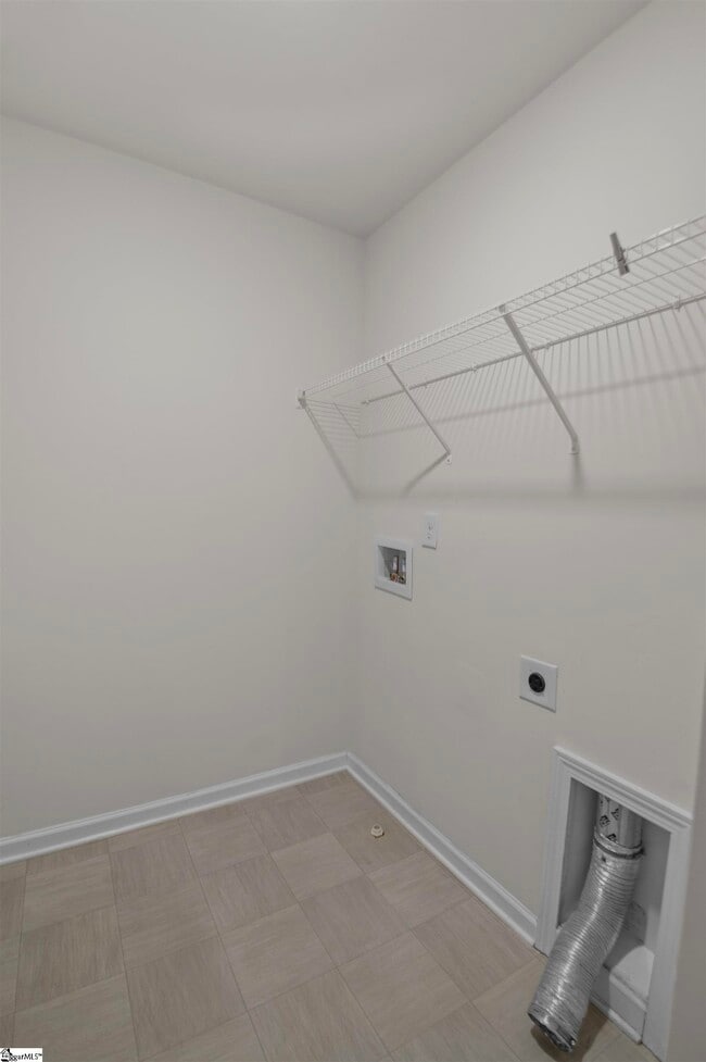 Building Photo - 213 Sweetgrass Ln