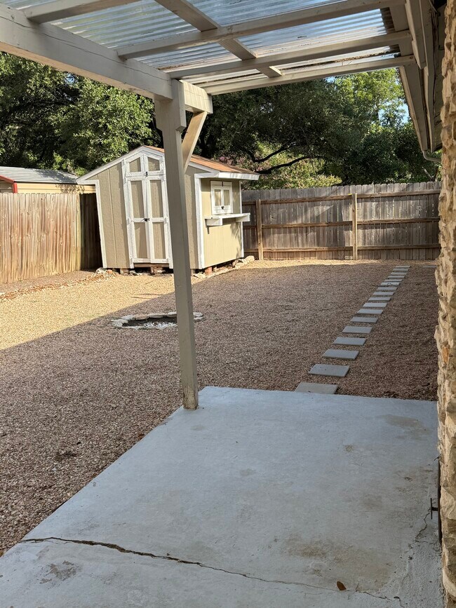 Building Photo - 12306 Hickorystick Cove