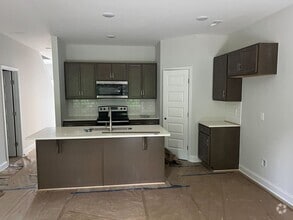 Building Photo - Move in Special* $500 Gift Card* 3 Bedroom...