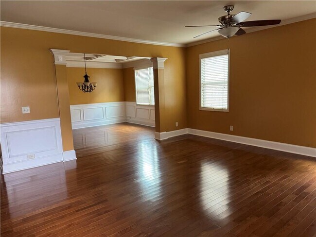 Building Photo - 11355 Shelton Pl