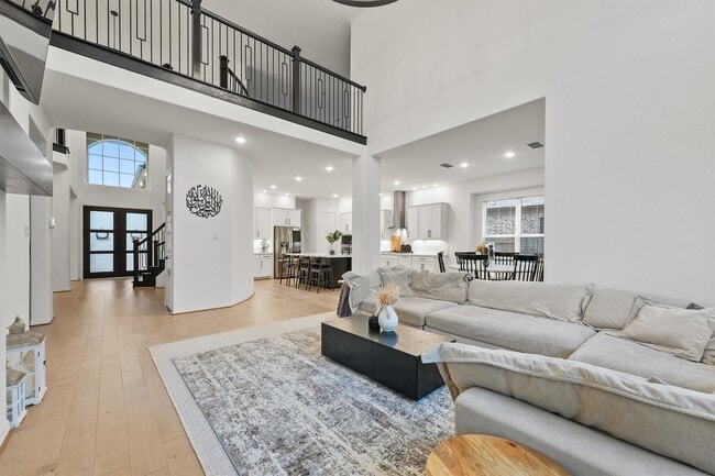 Building Photo - 30330 Parkside Passage Dr