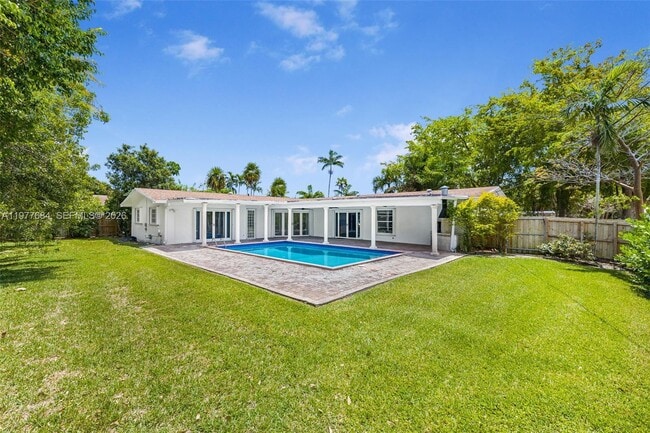 Building Photo - 7255 SW 125th St