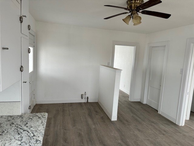 Building Photo - 415 S Cherry St