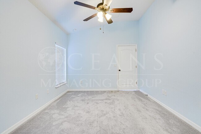 Building Photo - Beautiful 3-Bedroom Home for Rent in Port Orange Plantation