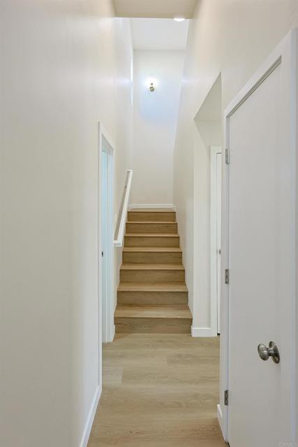 Building Photo - 5740 Midwick St