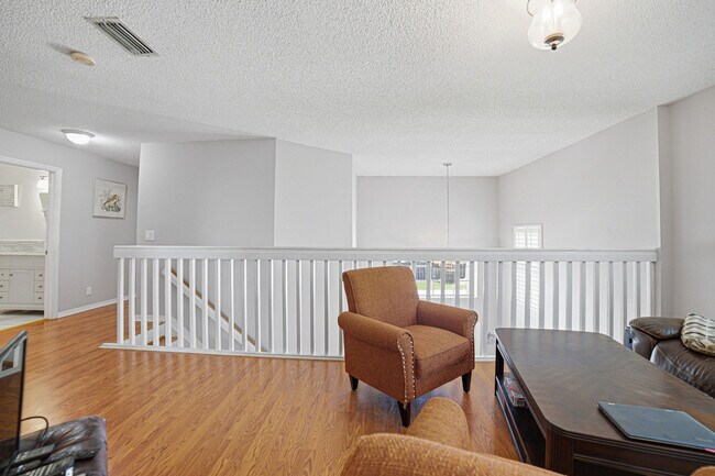 Building Photo - 6466 Buena Vista Dr