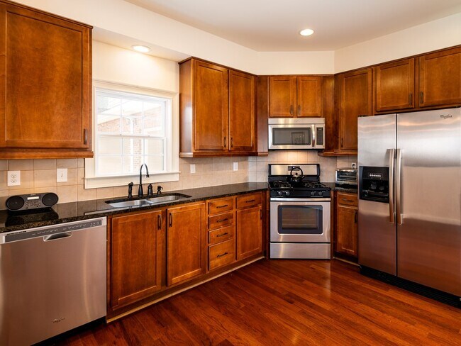 Building Photo - Active Adult in West Cobb