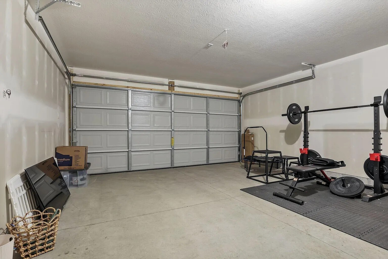 Building Photo - 111 Coyote Willow Dr