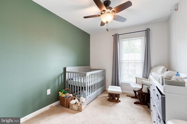 Building Photo - 708 Leister Dr