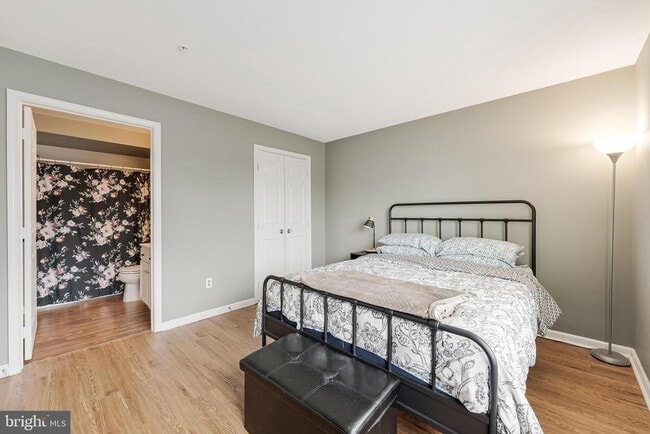 Building Photo - 8091 Lacy Dr