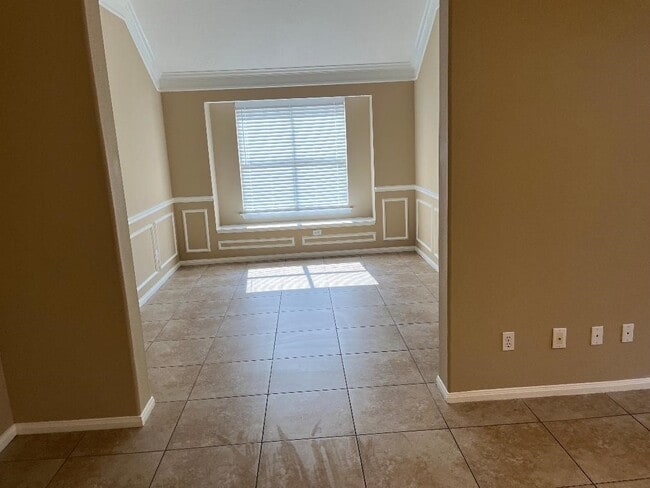 Building Photo - 21114 Brookrock Cir