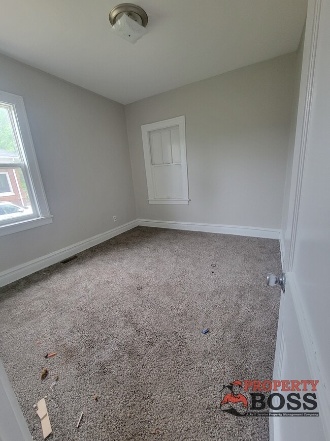 Building Photo - 1052 Harrison St