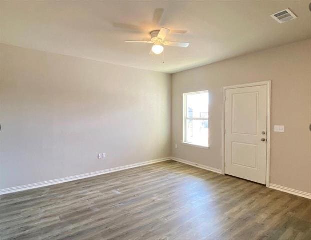 Building Photo - 2841 Peony Dr