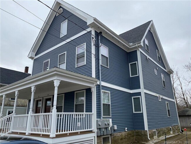 Building Photo - 23 Lester Ave