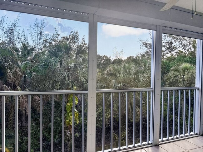 Building Photo - 3041 Sandpiper Bay Cir