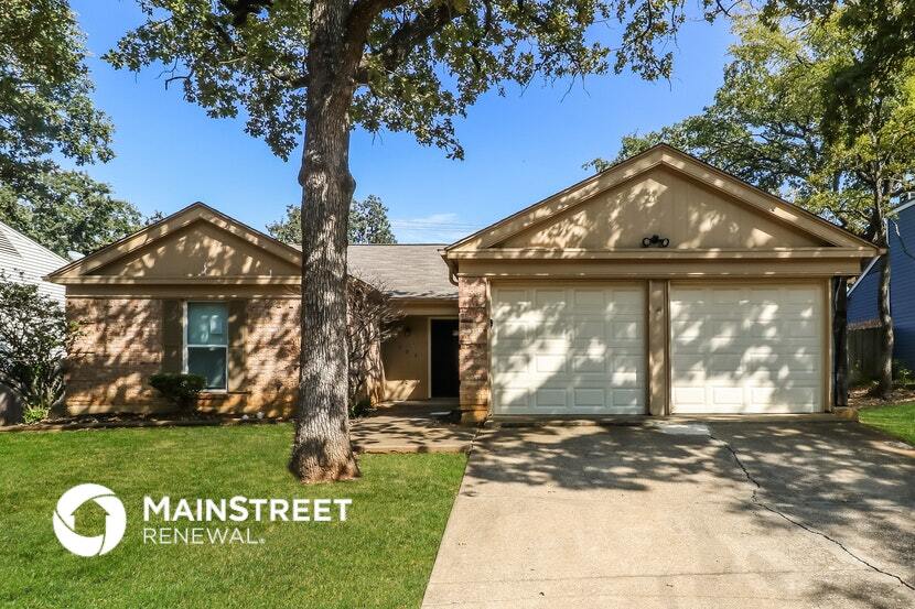 Primary Photo - 1704 Acorn Dr