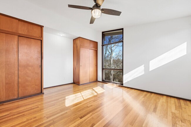 Building Photo - 1039 Coffey Ct