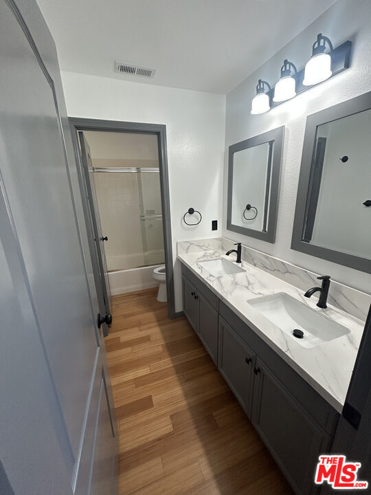 Building Photo - 3630 Medici Ln