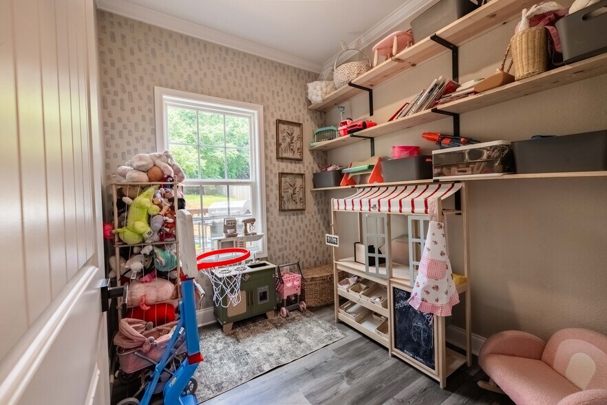 Office - 301 Ridgestone Path