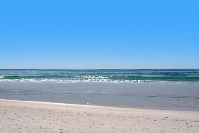 Building Photo - 3795 Scenic Hwy 98