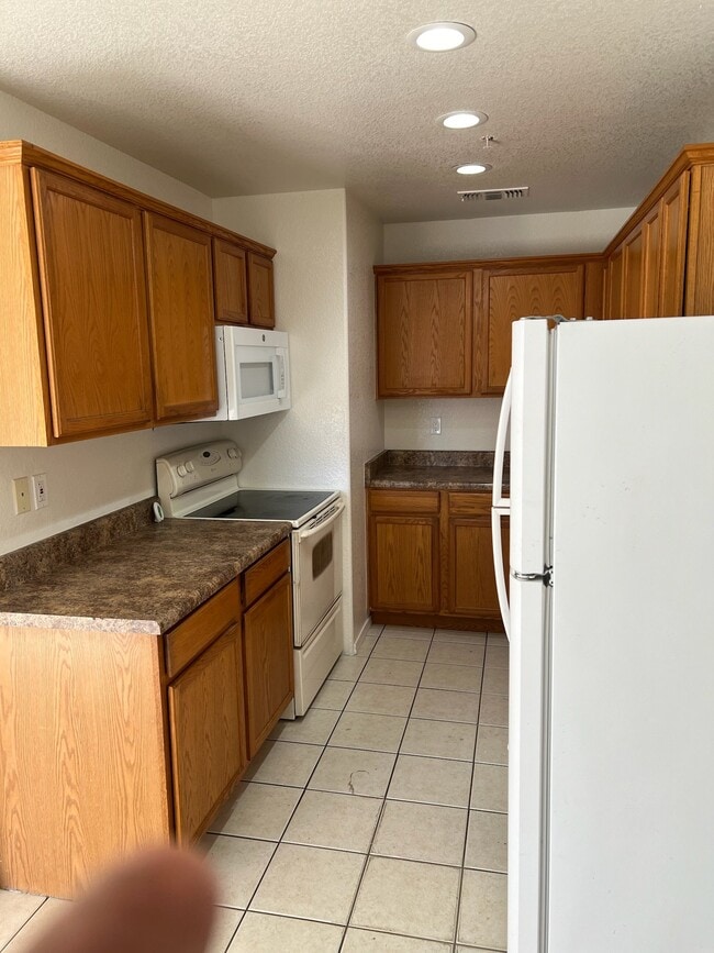 Building Photo - 3417 Oro Grande Blvd