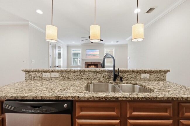 Building Photo - 4256 Skipjack Cove