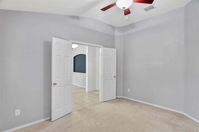 Building Photo - 1401 Cedar Springs Dr