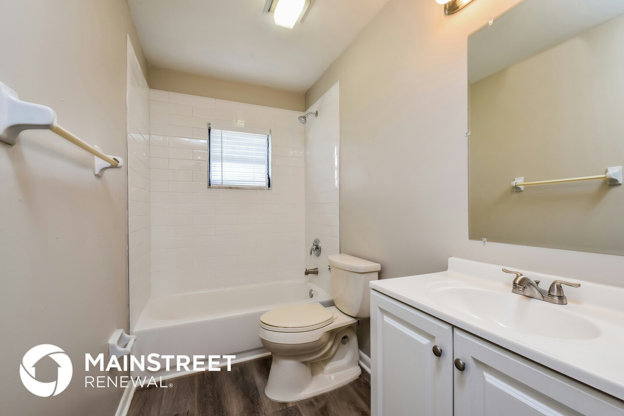 Building Photo - 8360 Coral Dr