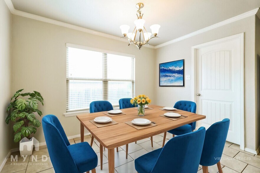 Building Photo - 17 Bristol Dr