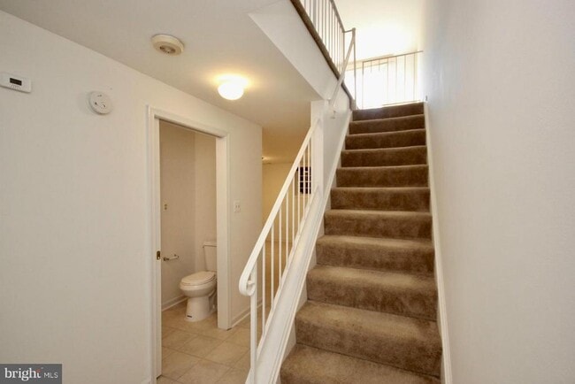 Building Photo - 14405 Black Horse Ct