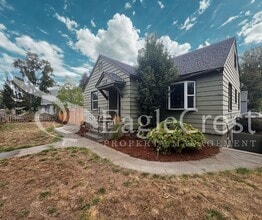 Building Photo - 127SW6