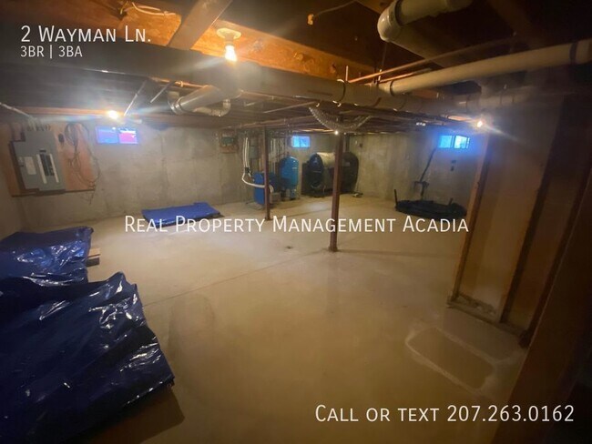 Building Photo - Beautiful Home in the Heart of Bar Harbor ...