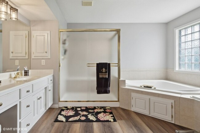 Building Photo - 9669 Cailler Dr