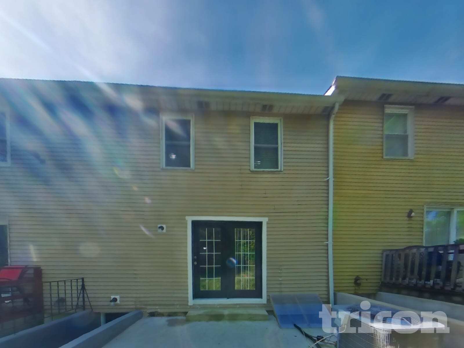 Building Photo - 9226 Throgmorton Rd