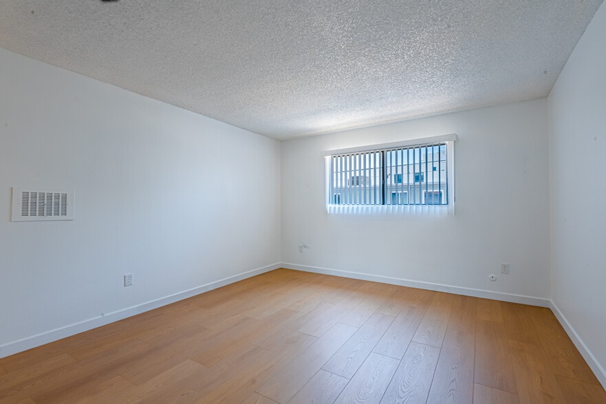 Model #213 Bedroom - About 6210 Whitsett Ave