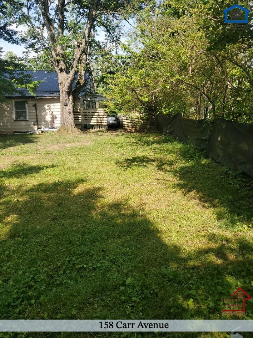 Building Photo - 158 Carr Ave