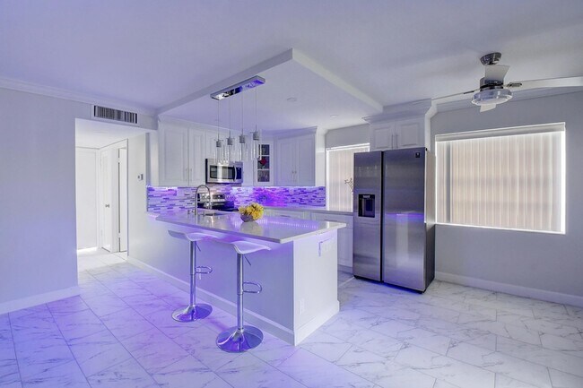 Building Photo - 974 Normandy Trail